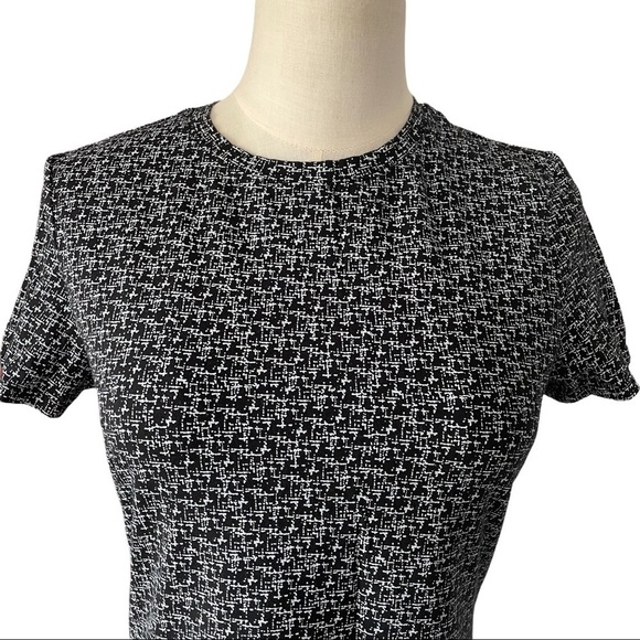 Lord & Taylor black and white basic tshirt cotton blend - Picture 3 of 8